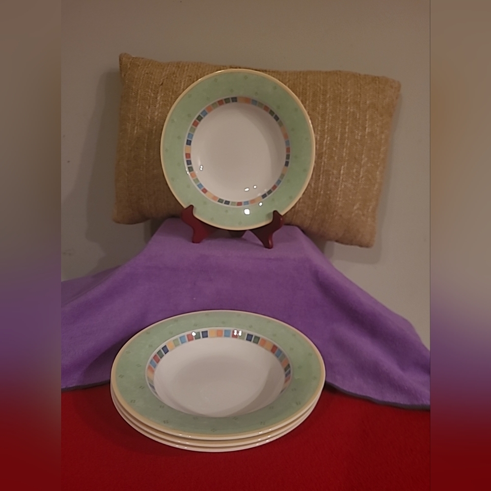 Villeroy Boch Twist Alea Verde 9.5"D Soup Salad Bowl Green Set Of 4